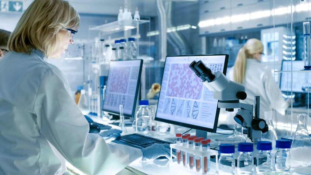 Senior,Female,Scientist,Works,With,High,Tech,Equipment,In,A