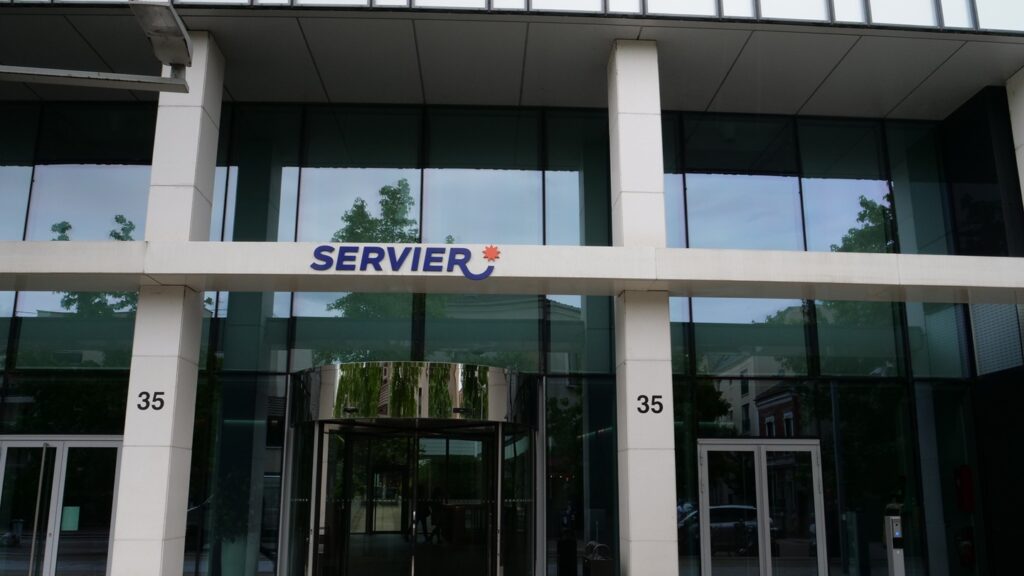 Suresnes,,France,-,July,8,,2024:,A,View,Of,The