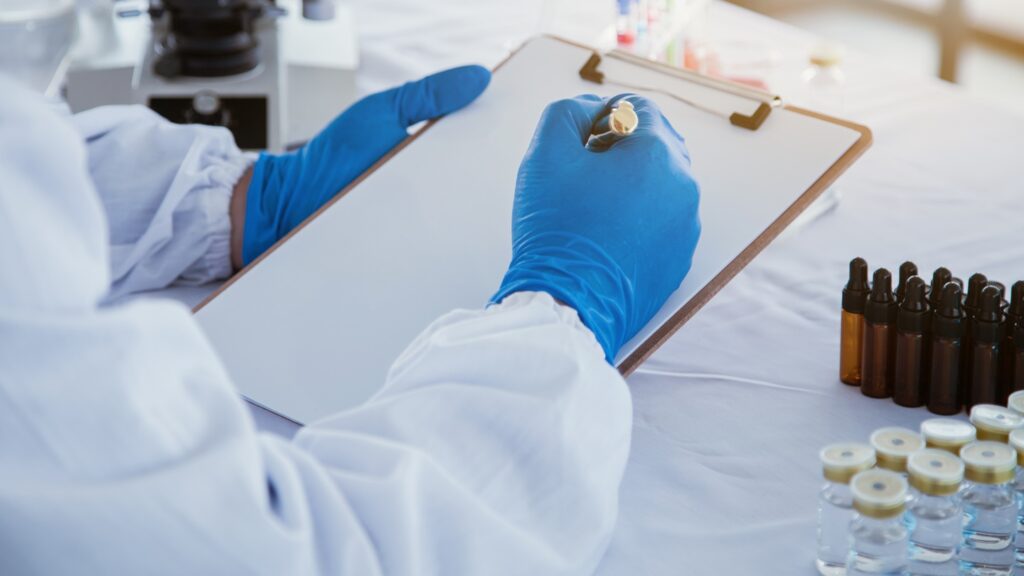KEYNOTE-B15 enrolled 808 patients and compared pembrolizumab plus enfortumab vedotin-ejfv with standard chemotherapy and surgery. Credit: Sai Thaw Kyar / Shutterstock.com.