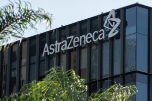 Sino and AstraZeneca sign licence agreement for TQC3721