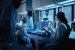 Amberstone and Henlius agree to develop solid-tumour T-cell engagers