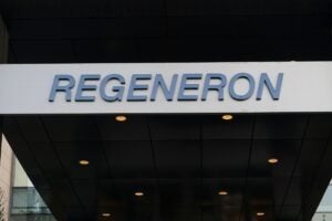 Regeneron agrees to $270m extension to supply Ebola medicine in US